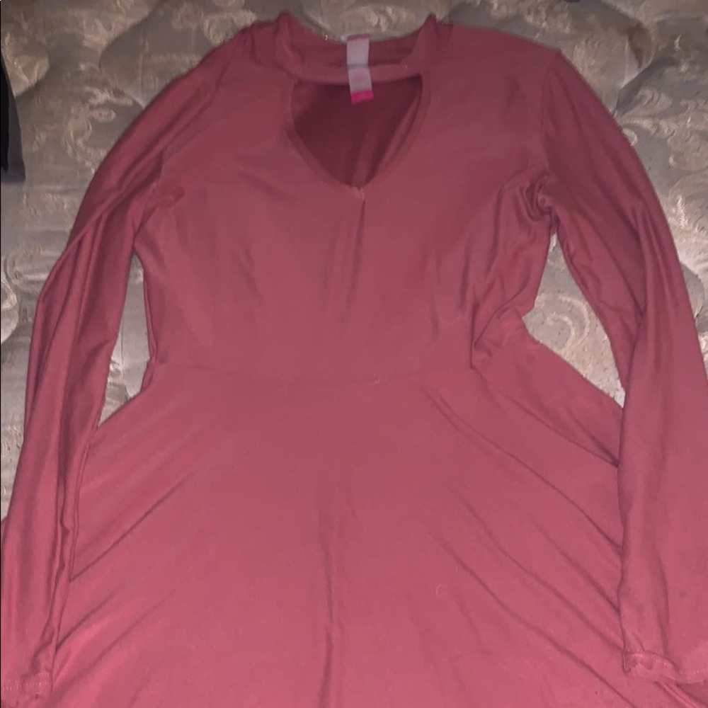 Pinkish dress